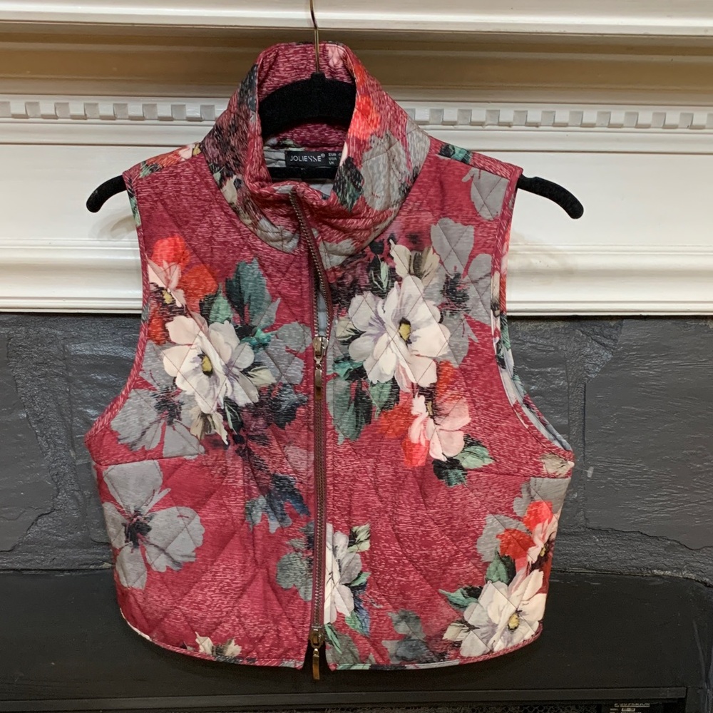 Jolie Red Floral Quilted Vest